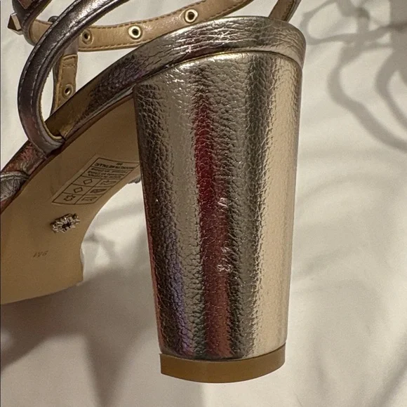 WHBM Cindy Metallic Leather Strappy Studded Block Heel Sandals - Picture 9 of 9